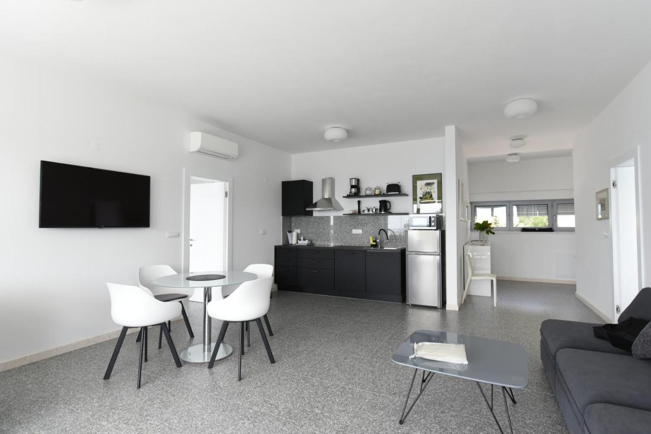 Buric House - M Suite - 95M2 And 54 M2 Terrace Rovinj Buitenkant foto
